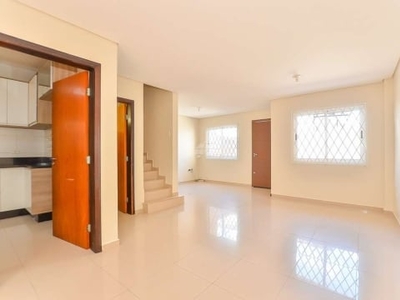 Casa em condomínio fechado com 3 quartos à venda na rua professor elevir dionysio, 325, fazendinha, curitiba, 126 m2 por r$ 530.000