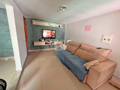 Casa para aluguel tem 125 metros quadrados com 3 quartos em Miramar - Macaé - RJ