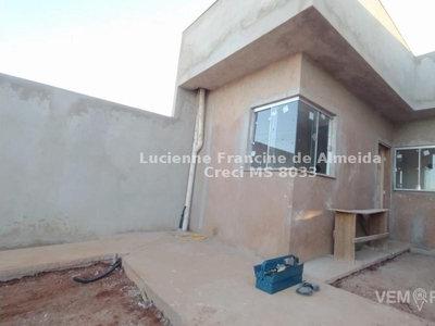 Casa Térrea com 2 Quartos à Venda por R$ 210.000