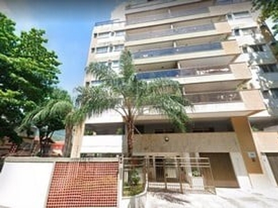 Maravilhoso apartamento para aluguel com 90 m² com 3 quartos na Freguesia - RJ