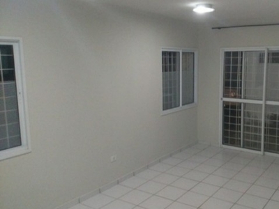 RF-Casa para venda possui 86 metros quadrados com 3 quartos em Pituaçu - Salvador - Bahia