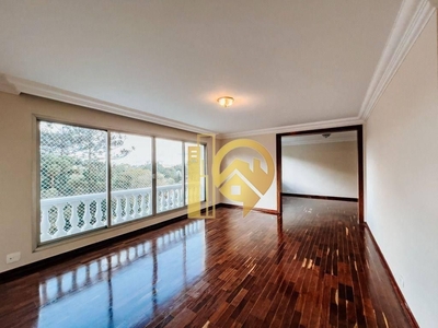 À venda Luxuoso apartamento de 240 m2, São José dos Campos, São Paulo