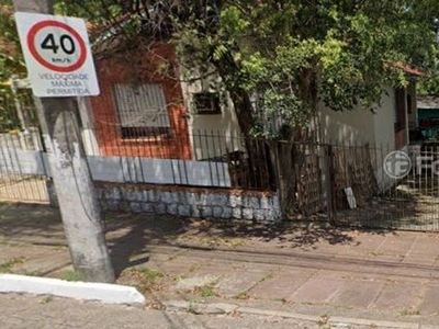 Casa 3 dorms à venda Rua Sepé Tiaraju, Medianeira - Porto Alegre