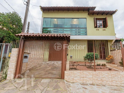 Casa 4 dorms à venda Rua Bento Rosa, Sarandi - Porto Alegre