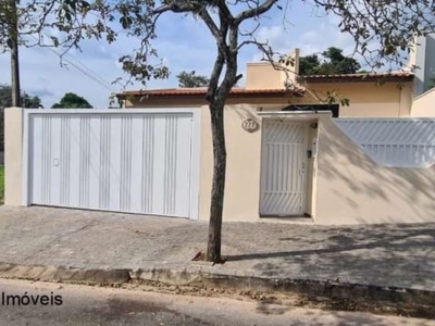 Casa com 4 quartos para alugar no parque jequitibás, são joão da boa vista por r$ 3.900