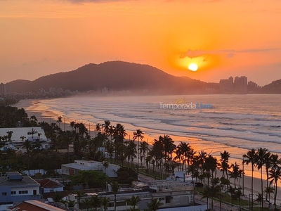 Lindo apto Beira Mar todo novinho para 8 pessoas