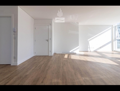 Apartamento no Bairro Vila Nova em Blumenau com 3 Dormitórios (3 suítes) e 149 m²