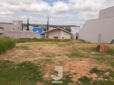 Terreno em Centro, Salto/SP de 331m² à venda por R$ 278.000,00