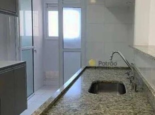 Apartamento com 3 dormitórios para alugar, 76 m² por R$ 4.250,49/mês - Vila Floresta - San