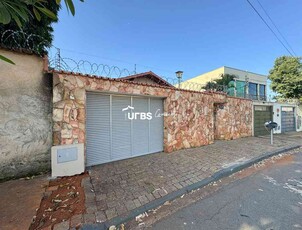 Casa com 4 quartos à venda no bairro Setor Sul, 515m²