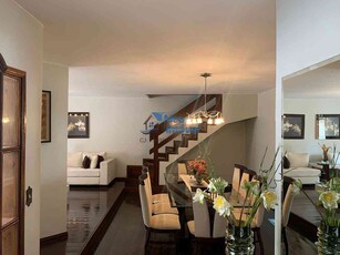 Casa com 5 quartos à venda no bairro Brasília/Plano Piloto, 400m²