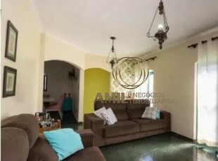 RA Amil Aluga Casa Sobrado, 04 dormitórios, 208m², Jardim Bela Vista, São José dos Campos