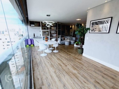 Apartamento à venda em Vila Olímpia com 100 m², 2 quartos, 1 suíte, 2 vagas