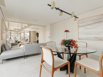 Apartamento em Água Verde, Curitiba/PR de 226m² 4 quartos à venda por R$ 2.913.685,00
