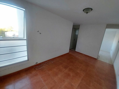 Apartamento em Jardim Marica, Mogi das Cruzes/SP de 49m² 2 quartos para locação R$ 750,00/mes