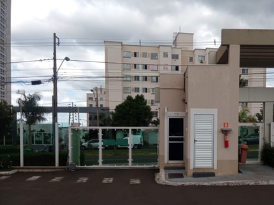Apartamento em Parque Industrial, Maringá/PR de 45m² 2 quartos à venda por R$ 184.000,00