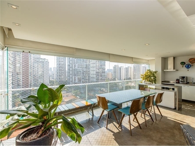 Apartamento em Sé, São Paulo/SP de 138m² 2 quartos à venda por R$ 2.169.000,00
