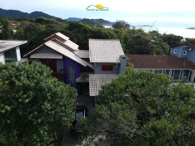 Casa em Armação do Pântano do Sul, Florianópolis/SC de 210m² 4 quartos à venda por R$ 4.999.000,00