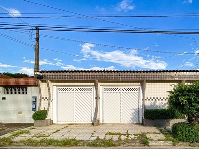 Casa em Bom Retiro, Santos/SP de 220m² 3 quartos à venda por R$ 684.000,00