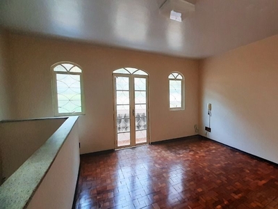 Casa em Centro, Piracicaba/SP de 117m² 2 quartos para locação R$ 1.500,00/mes