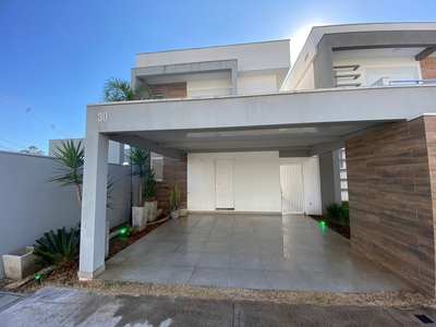 Casa em Jardim Karolyne, Votorantim/SP de 139m² 3 quartos à venda por R$ 1.089.300,00