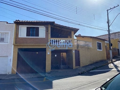 Casa em Lavapés, Bragança Paulista/SP de 125m² 3 quartos à venda por R$ 799.000,00