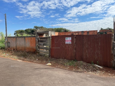 Casa em Loteamento Residencial Miguel Sochacki, Apucarana/PR de 10m² 3 quartos à venda por R$ 349.000,00