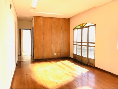 Casa em Santa Luzia, Juiz de Fora/MG de 93m² 2 quartos à venda por R$ 349.000,00