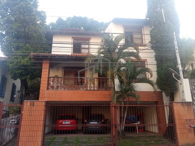 Casa em Santa Tereza, Vitória/ES de 195m² 3 quartos à venda por R$ 999.000,00