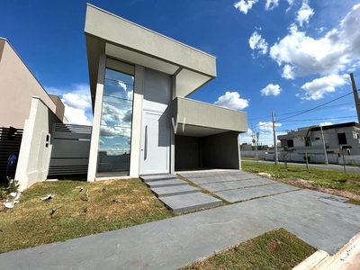 Casa em Tijucal, Cuiabá/MT de 160m² 3 quartos à venda por R$ 1.198.999,00