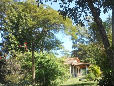 Chácara em Centro (Três Pontes), Amparo/SP de 150m² 2 quartos à venda por R$ 579.000,00