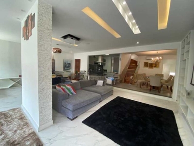 Penthouse em Leme, Rio de Janeiro/RJ de 250m² 4 quartos à venda por R$ 2.989.000,00