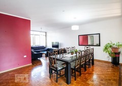 APARTAMENTO no 3º andar com 4 dormitórios e 1 garagem