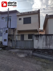 Casa com 2 quartos em RIO BONITO RJ - Praça Cruzeiro