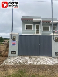 Casa com 2 quartos em RIO BONITO RJ - Via parque