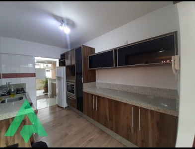 Apartamento no Bairro Victor Konder em Blumenau com 3 Dormitórios (1 suíte) e 183 m²