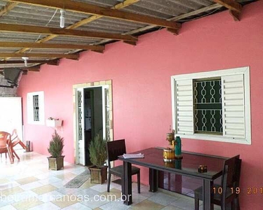 Casa com 3 Dormitorio(s) localizado(a) no bairro Guajuviras em Canoas / RIO GRANDE DO SUL