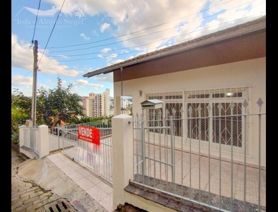 Casa no Bairro Ponta Aguda em Blumenau com 3 Dormitórios e 204 m²