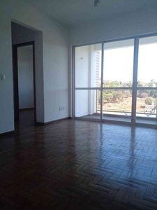 Apartamento com 3 quartos para alugar no bairro Ouro Preto, 80m²